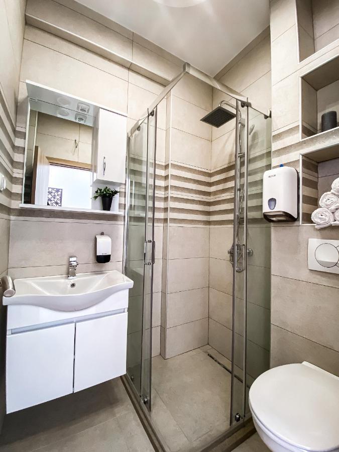 Mavalux Apartments Tivat Luaran gambar