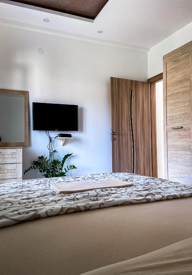 Mavalux Apartments Tivat Luaran gambar