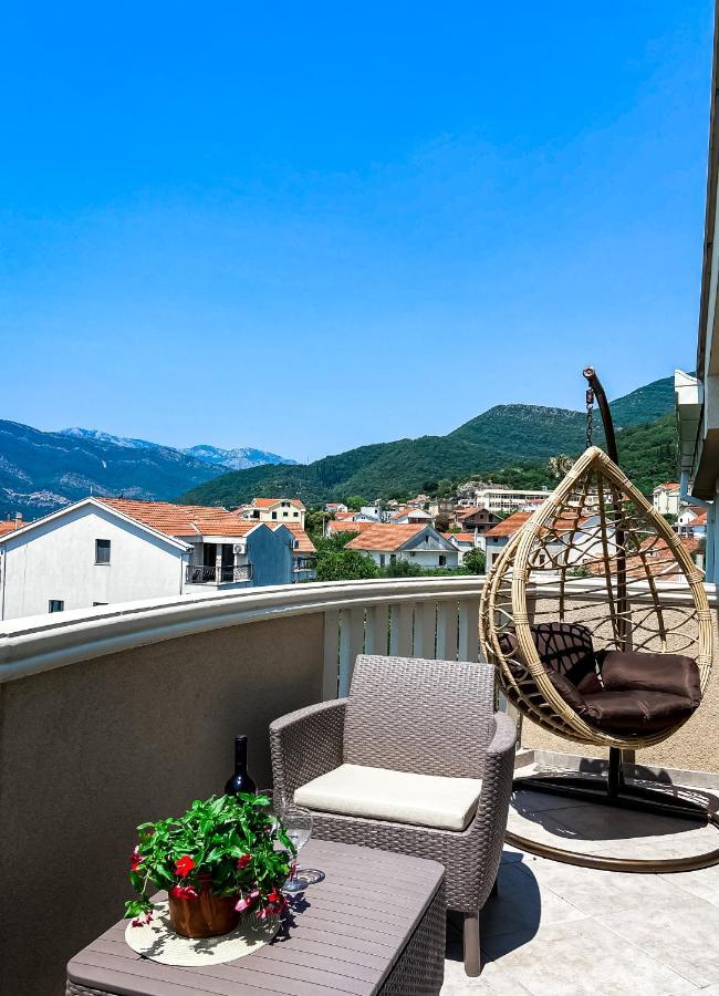 Mavalux Apartments Tivat Luaran gambar