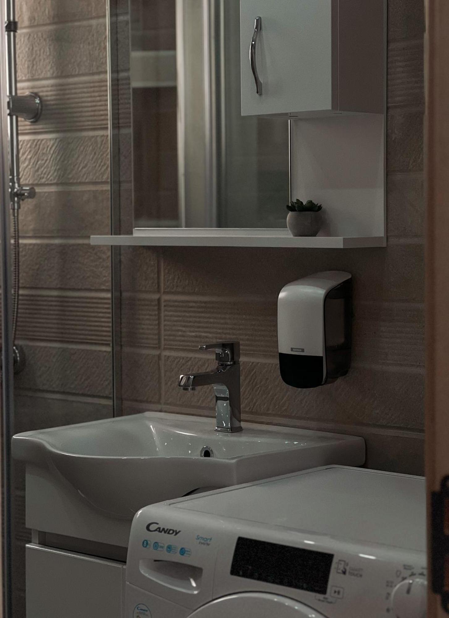 Mavalux Apartments Tivat Luaran gambar